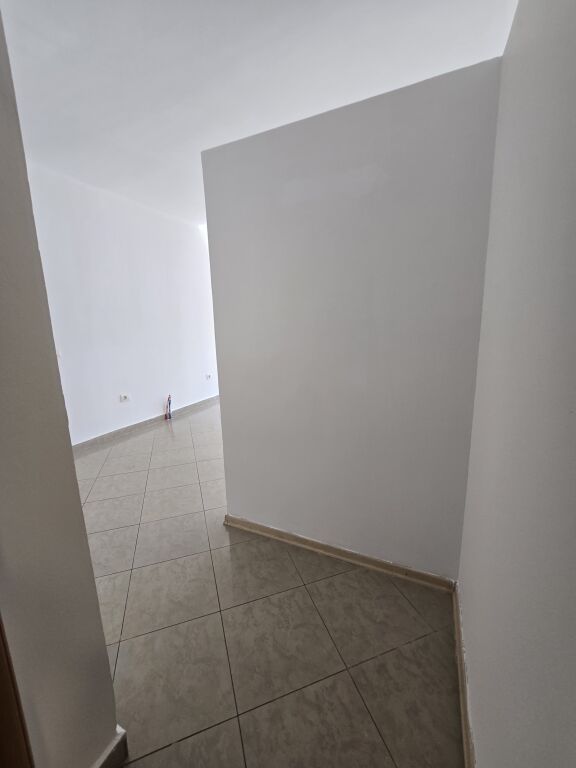 Office for rent on Kavaja street