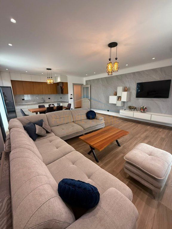 Affitto, Appartamento 2+1+2 + Veranda + Posto Auto, Sofia Hill Residence