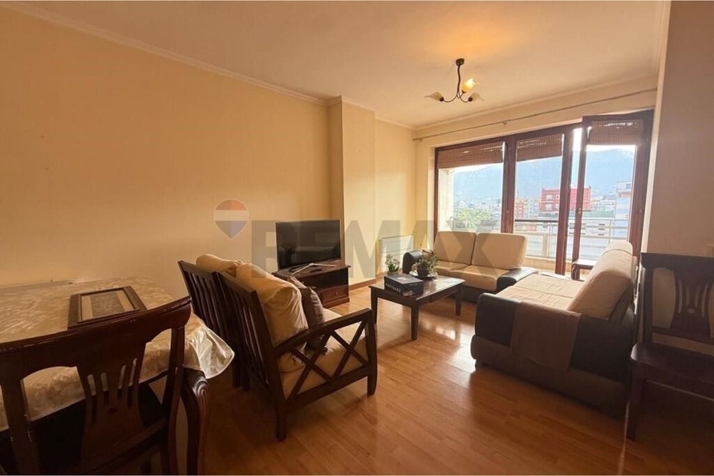 Apartment - For Sale - Zogu I Boulevard, Tirana