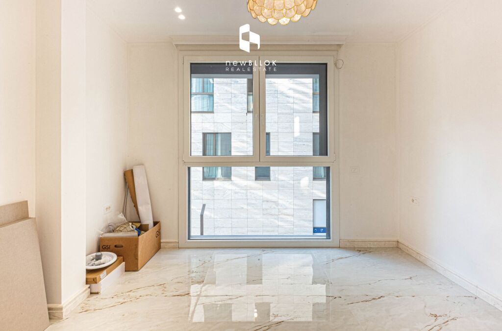 In Affitto: Ufficio di Lusso. 2+1+2wc  - 93m² - 1° Piano (Liqeni Thate - Radisson)🔥Frontalmente alla Strada | Super opportunità✨️ 1400€/Mese 💶💶