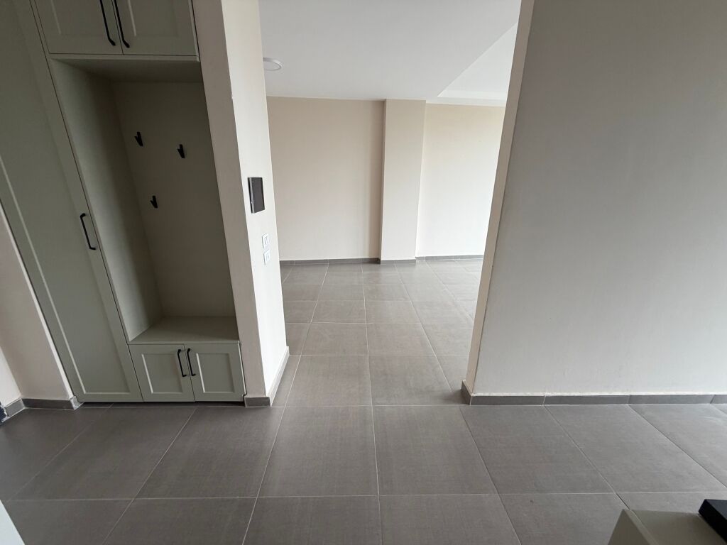 💥Office Rent Lake View Lake 💥