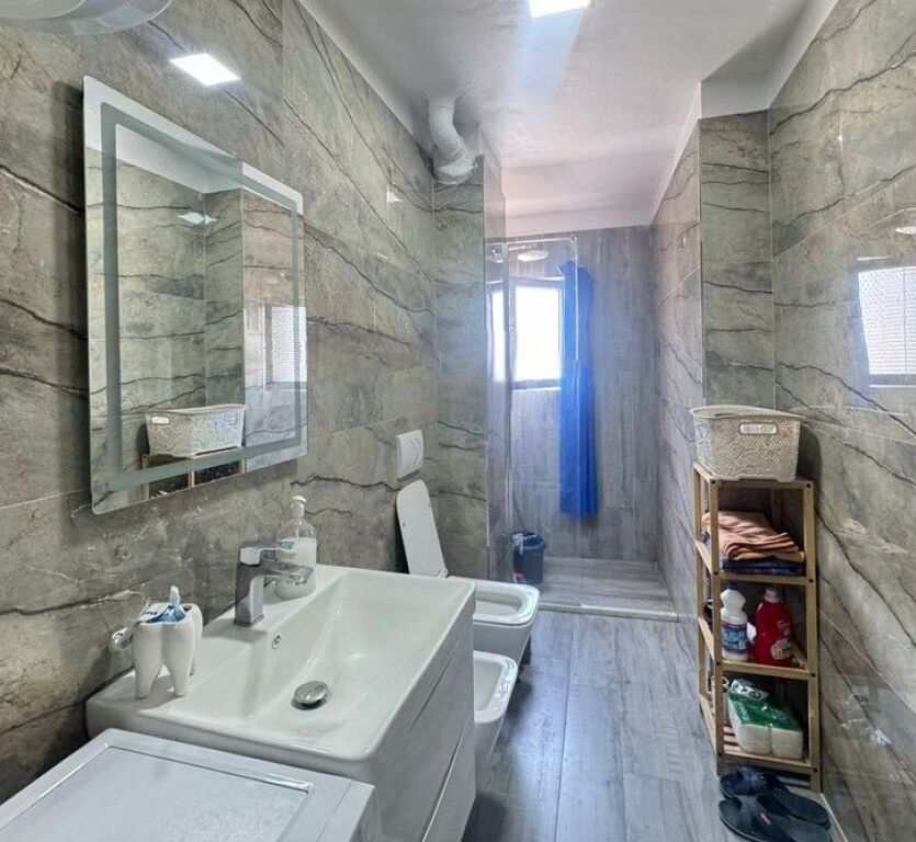 FOR RENT 2+1 APARTMENT ZOGU I ZI!