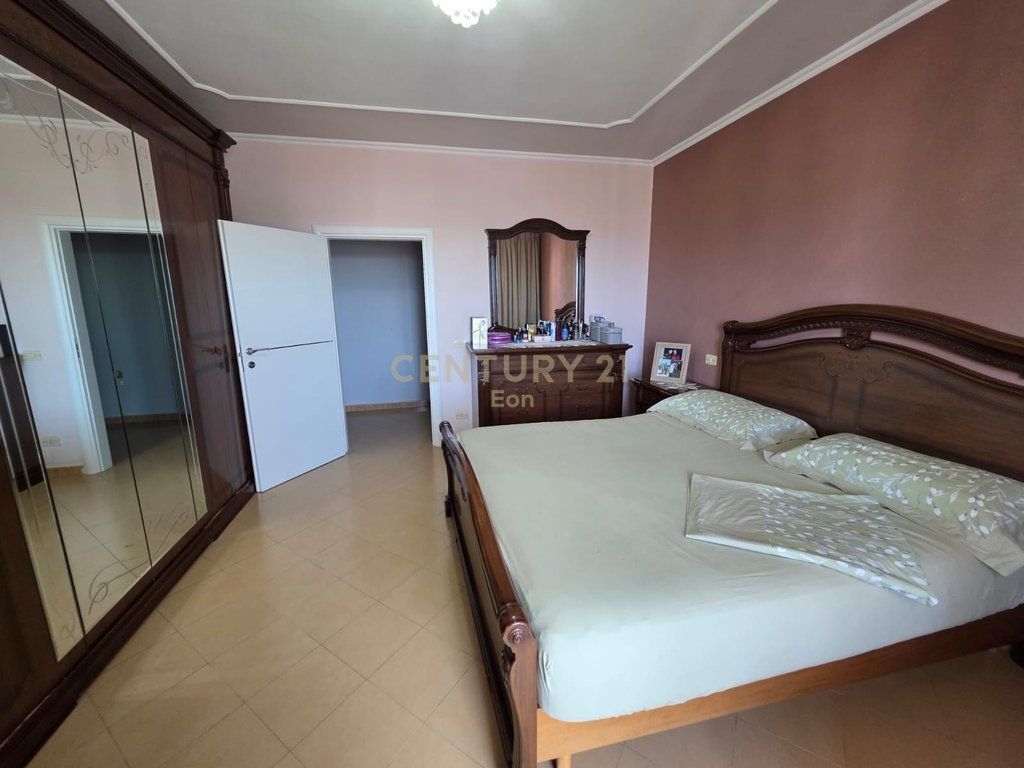 Penthouse for Sale, Durres Neighborhood No. 6 !