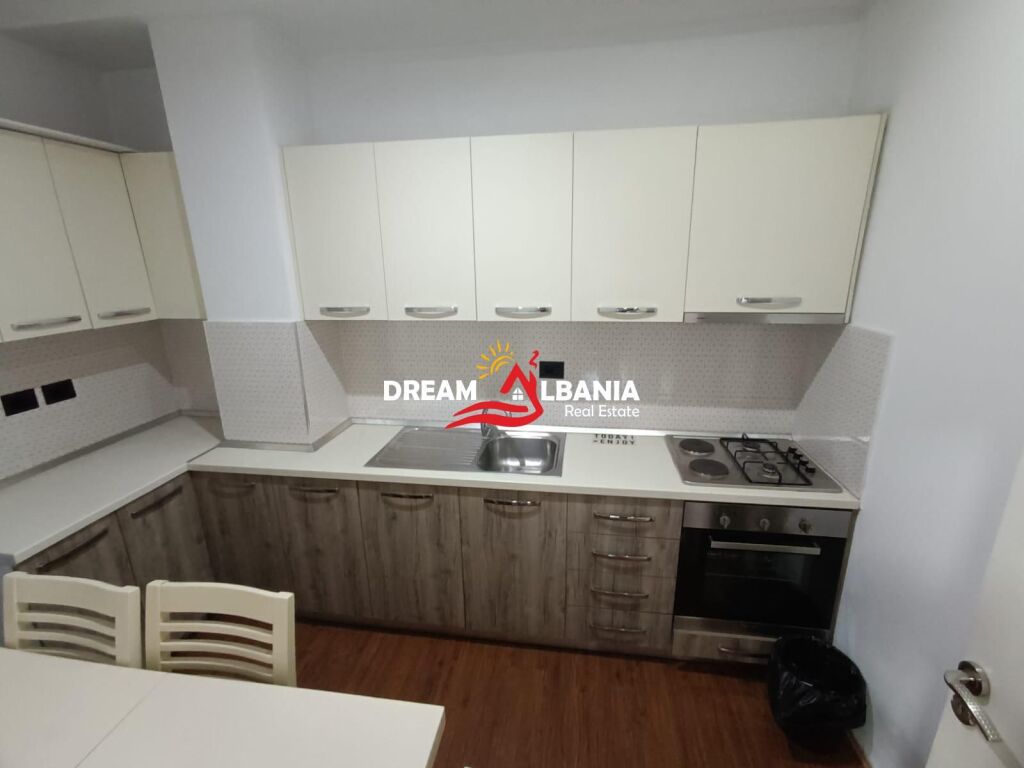 Apartment for Rent 3+1+2 Toilets (OFFICE Space) at Zogu i Zi in Tirana (ID 4231498)