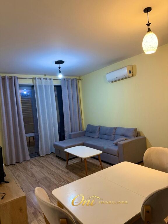 JEPET APARTAMENT ME QERA 2+1 DON BOSKO