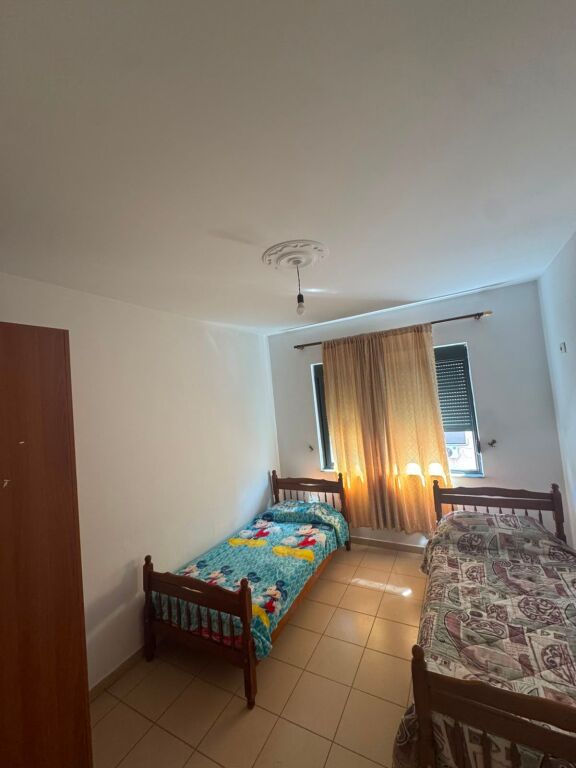 2+1, a Welli in Astir, 500 mila lek
