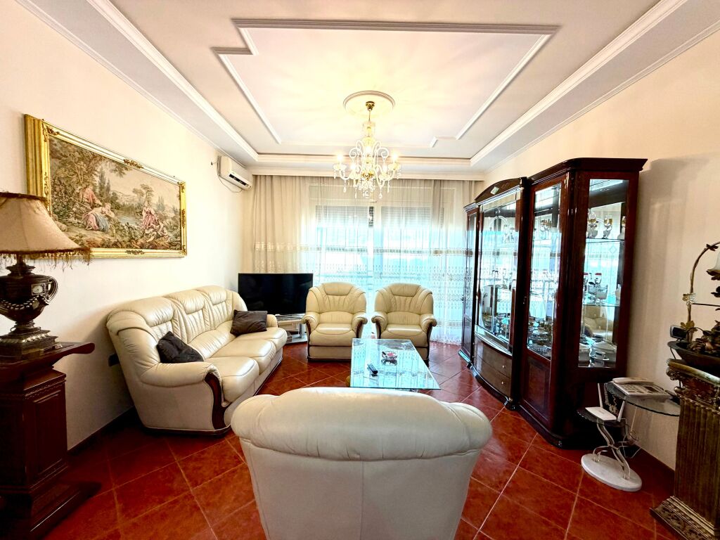 Apartment 2+1 for sale ,Lungomare Vlore