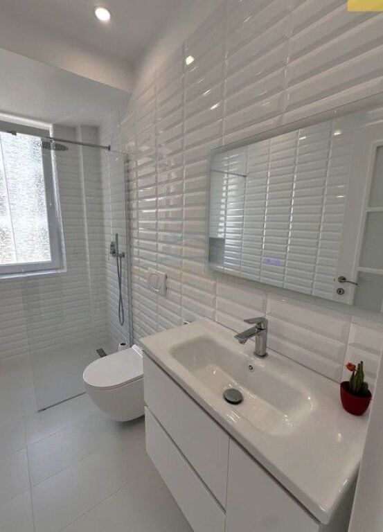 Rent, Apartment 2+1, Petro Nini Luarasi High School