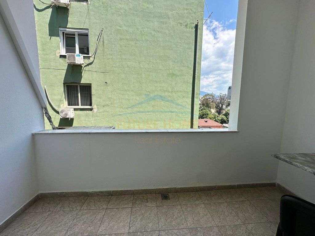 Affitto, Spazio Ufficio, Bllok, Tirana .