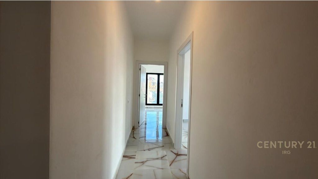 Apartment 2+1+2 for Office is given at Barrikadave Street!