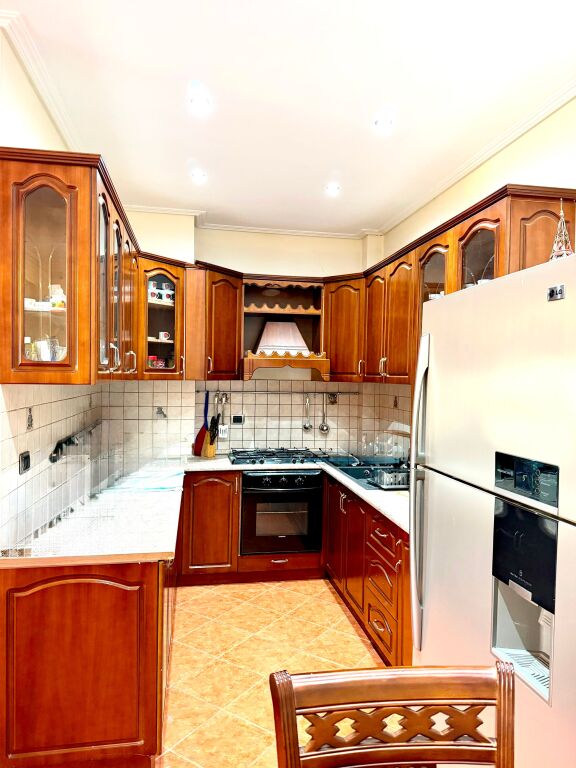 Apartment 2+1 for sale ,Lungomare Vlore