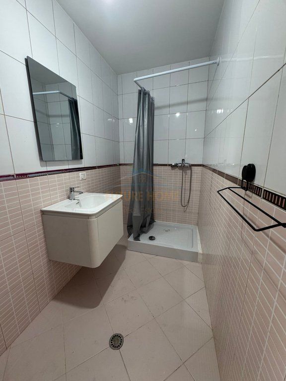 Rent, Apartment 2+1+2, Irfan Tomini Street, Tirana.