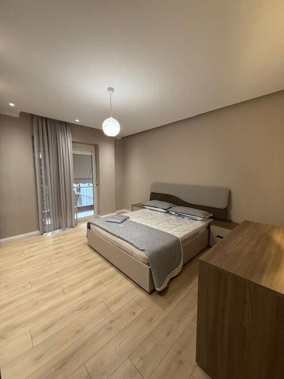 Apartament me qera - Myslym Shyri - Widok 5