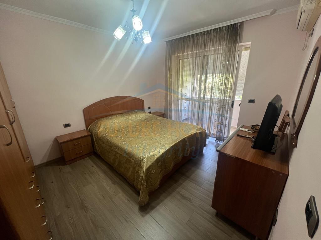 VENDESI APPARTAMENTO 2+1 A ALI DEM