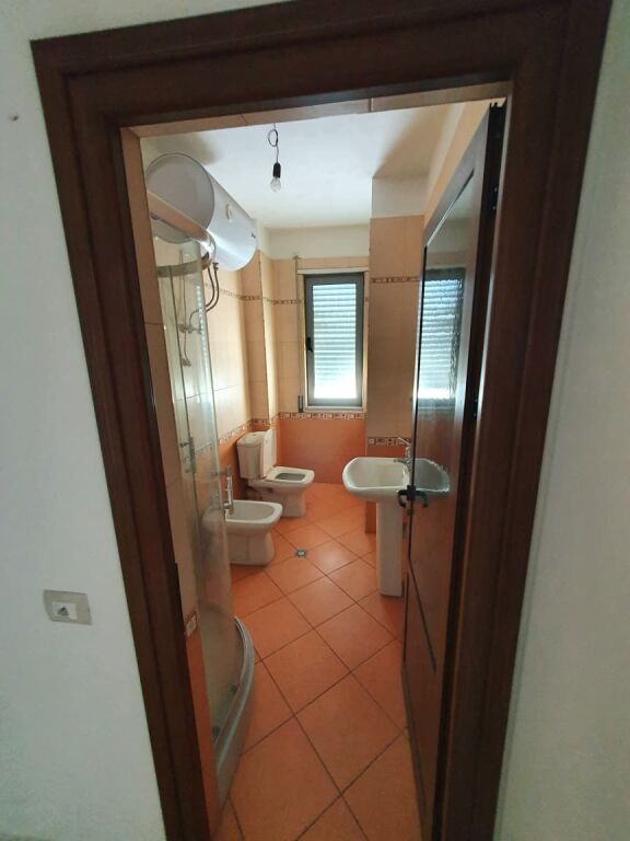 🏡 Appartamento Moderno 1+1 in Vendita a Plepa, Durrës – Ottima Opportunità di Investimento e Abitazione!