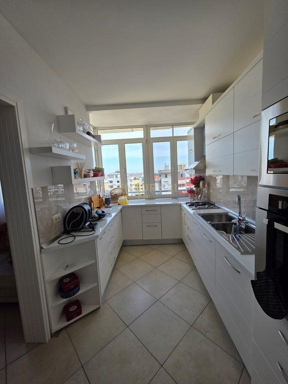 Penthouse for Sale, Durres Neighborhood No. 6 !