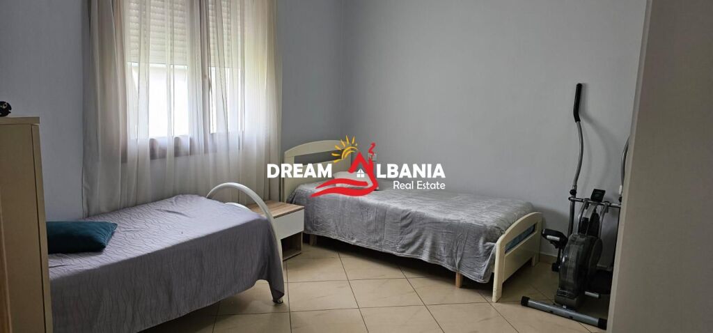Jepet me qera apartament 2+1 pranë Kopshtit Botanik, Tirane (ID 42215574)