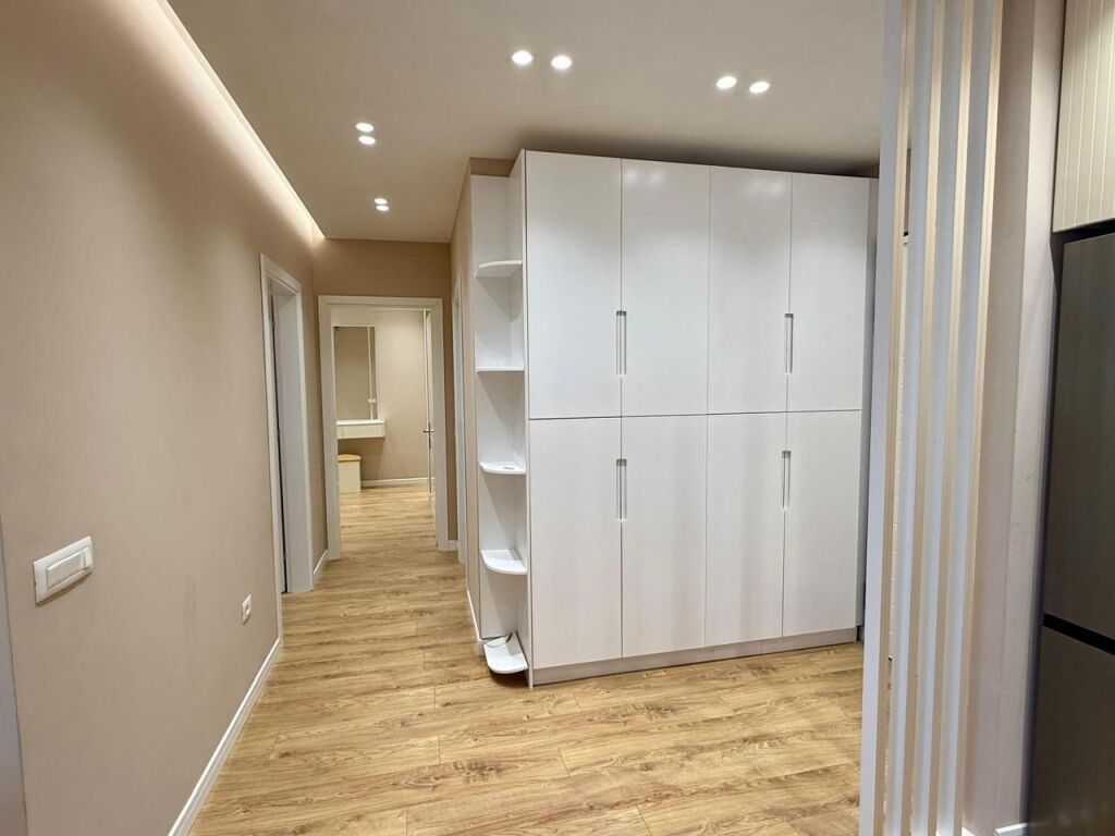 Apartament 2+1 per qera te olimpiku