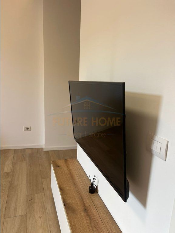 Rent, Apartment 1+1, Kavajes Street, Former Park, Tirana.
