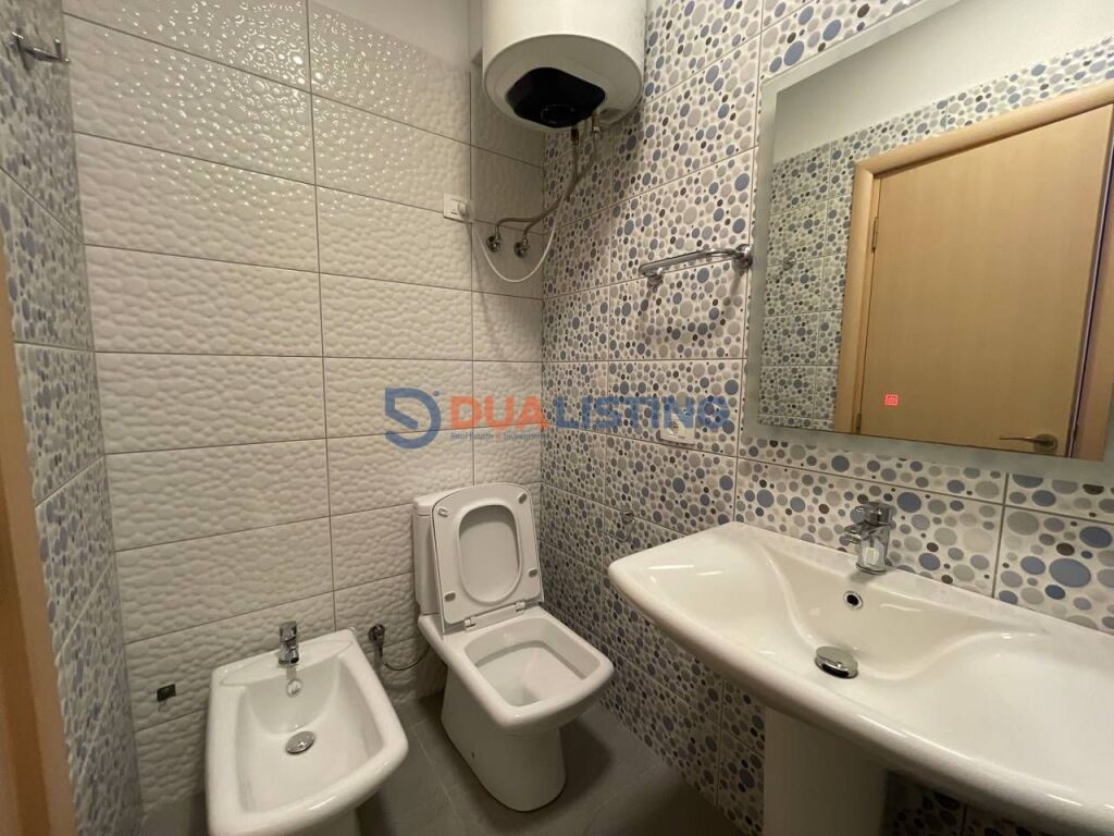 Affittiamo Duplex 3+1+3 alla Residenza Kodra e Diellit 1 (estensione)