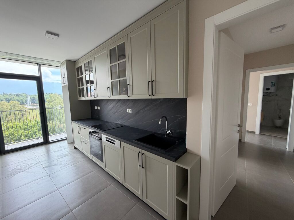 💥Office Rent Lake View Lake 💥