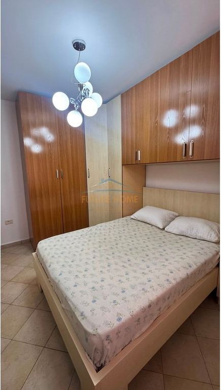 Qera Apartament 3+1, Rruga Fortuzi,Tiranë