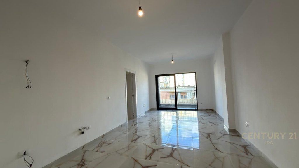 Apartment 2+1+2 for Office is given at Barrikadave Street!