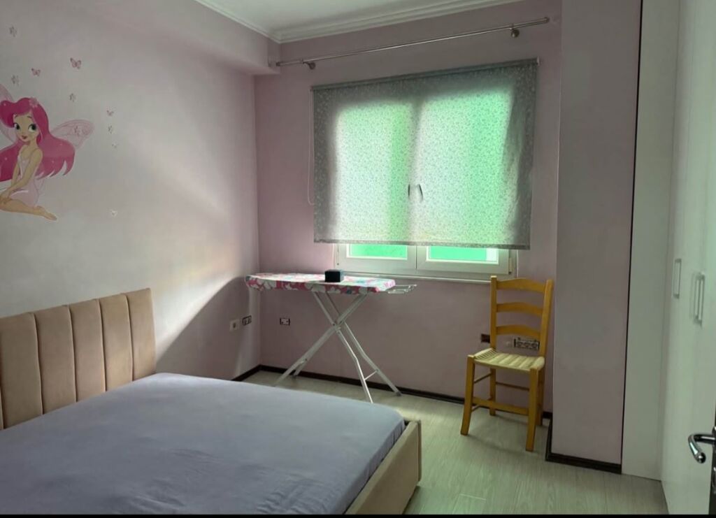 For rent 2+1 apartment at Komuna e Parisit
