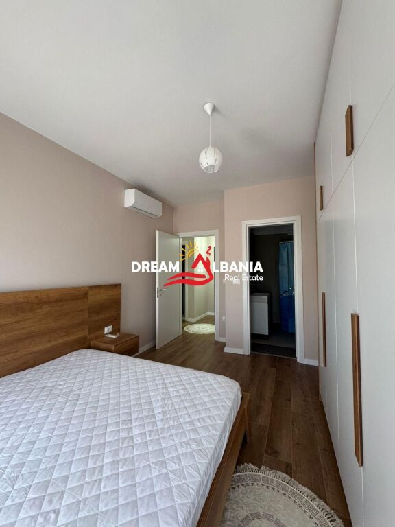 Affittasi appartamento 2+1 a Univers City vicino a QTU, Tirana (ID42215576)
