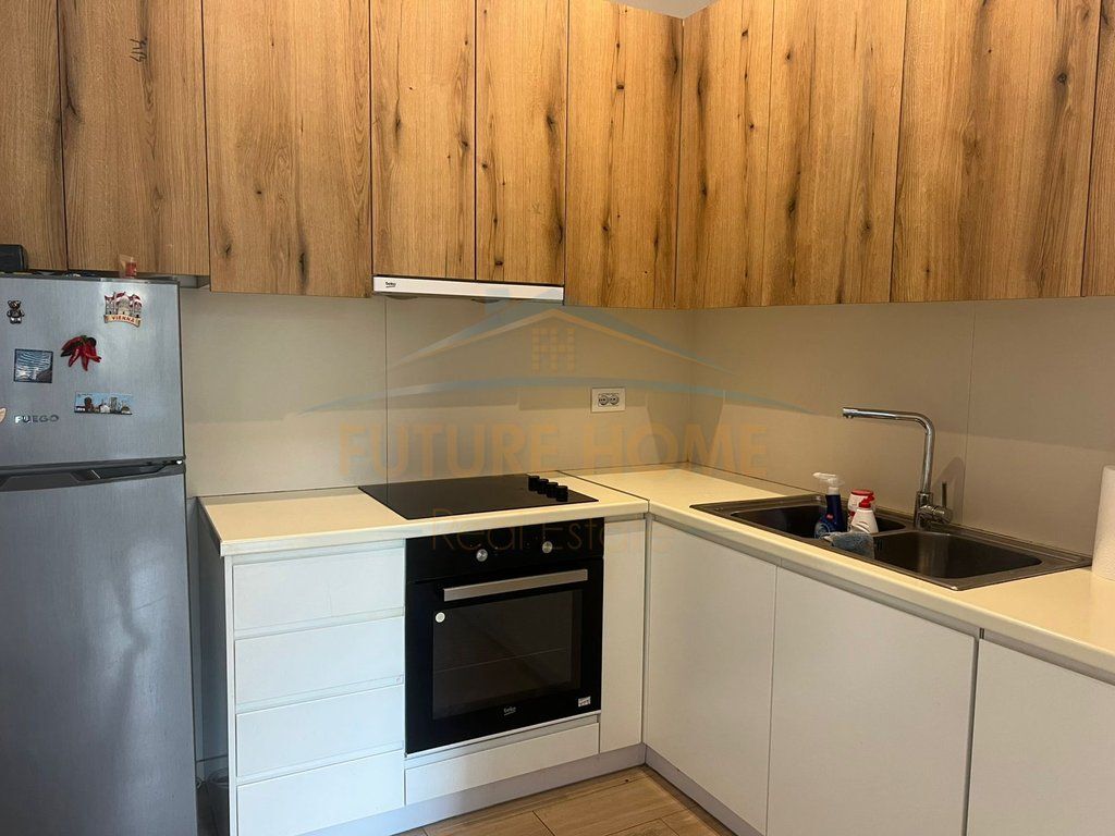 Rent, Apartment 1+1, Kavajes Street, Former Park, Tirana.