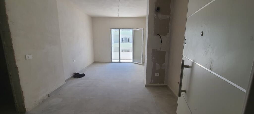 !!!HOPE!!! 3 studios for sale in Golem (ID 4101885)