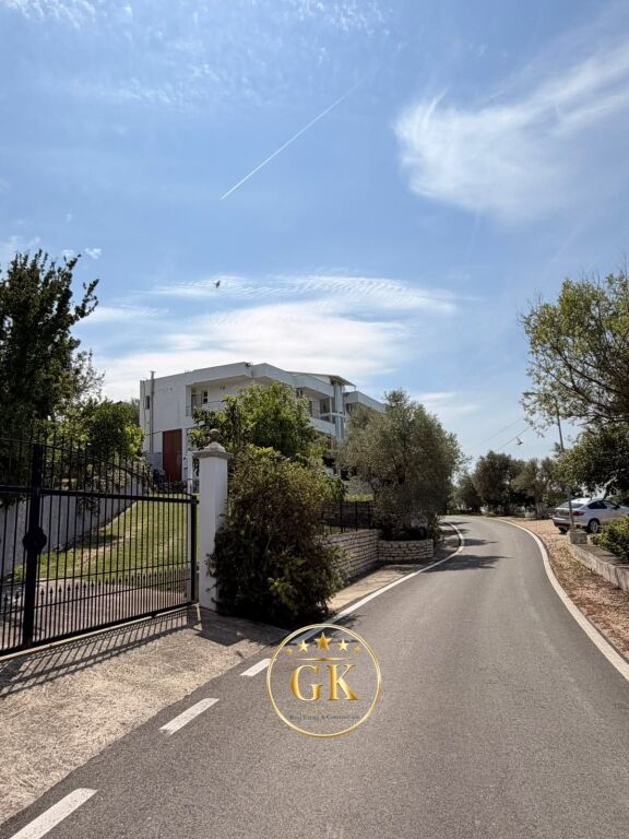 Hotel  FOR RENT  📍Kryemdhenj,Golem  ☎️ 