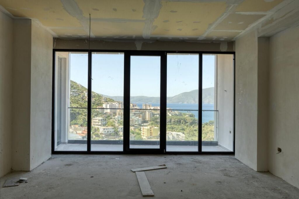 For sale: 1+1 Apartment under construction with Sea View - Cold Water Vlore