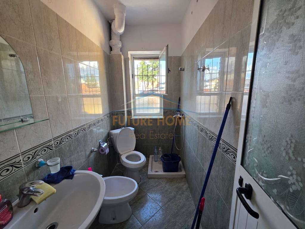 Affitto, Appartamento 3+1, Via Durazzo