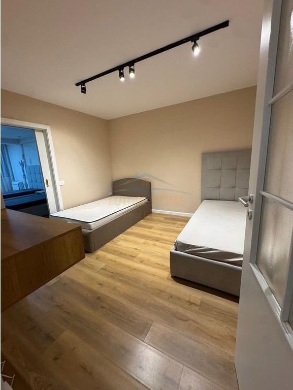 Rent, Apartment 2+1+2, Kongresi i Manastirit Street