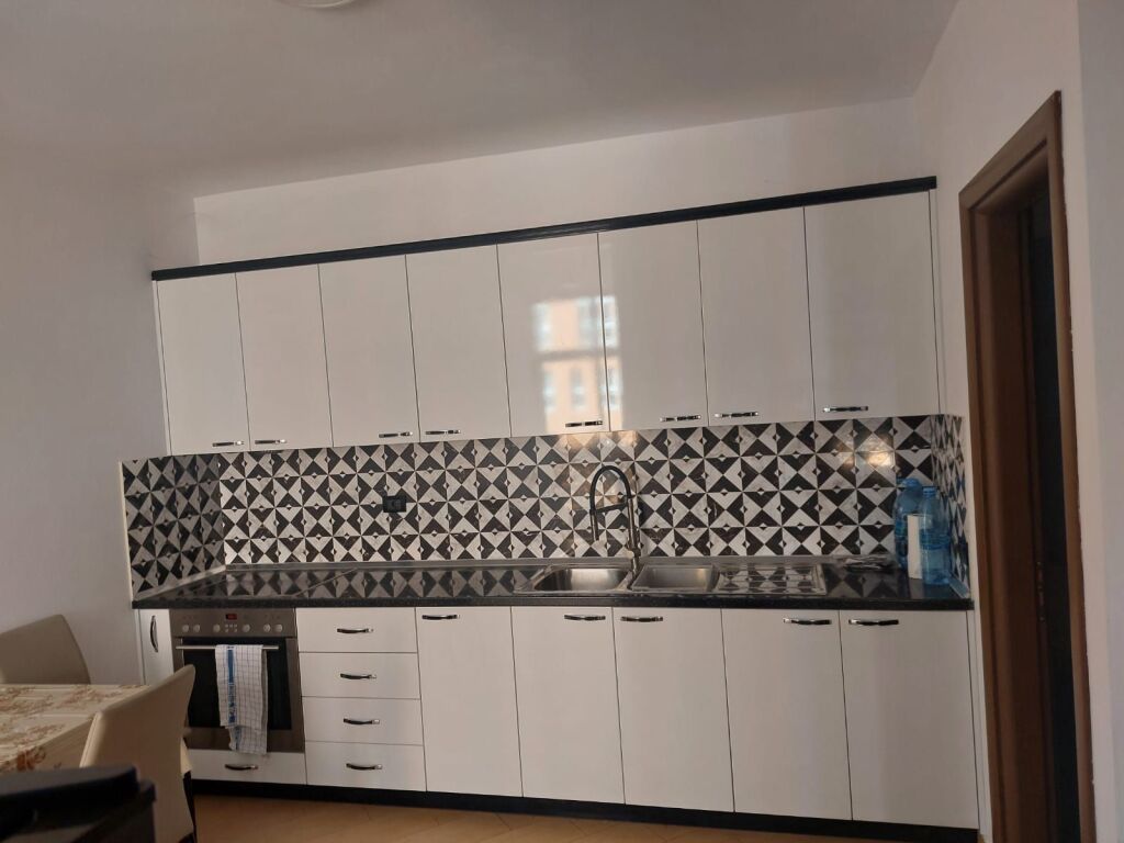 Rent | Apartament 2 + 1 | Vila L | 450 €/month