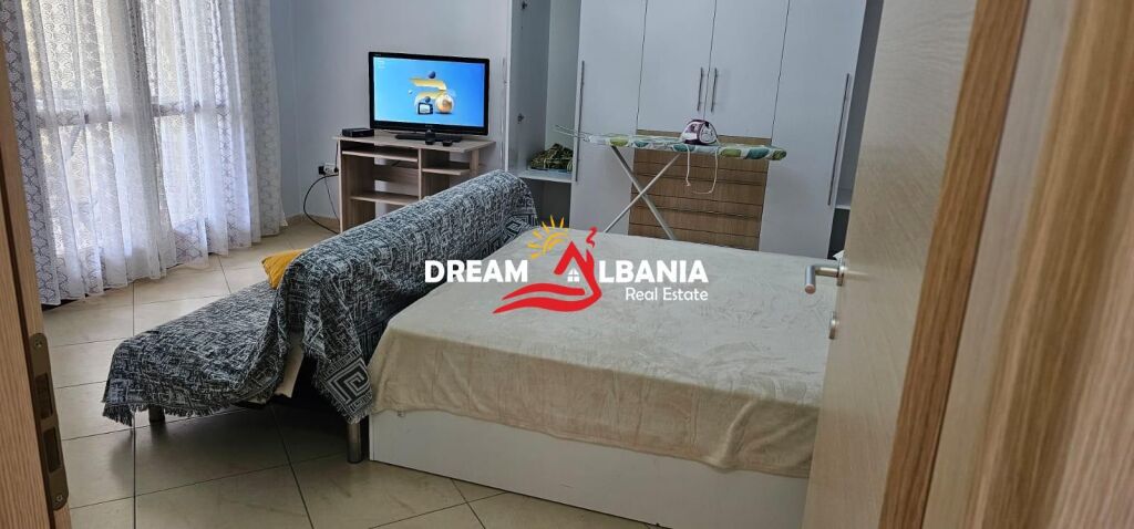 Jepet me qera apartament 2+1 pranë Kopshtit Botanik, Tirane (ID 42215574)