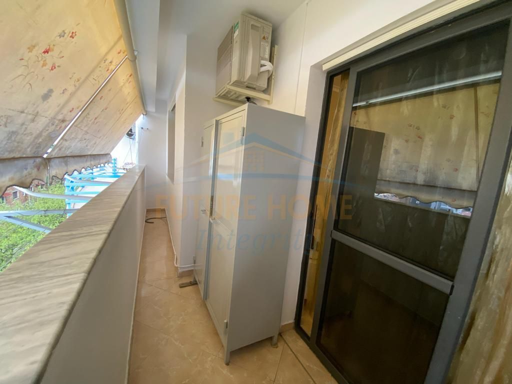 Affitto, Appartamento 1+1, Xhamlliku, Tirana.