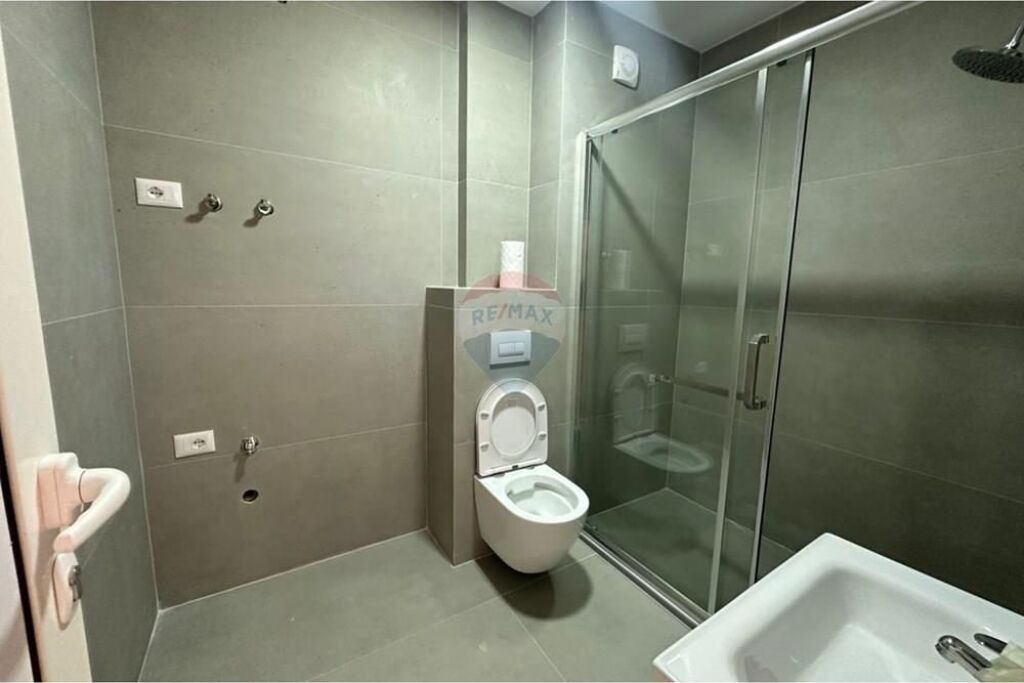 Appartamento 2+1 in vendita Ilira Spiaggia Durazzo