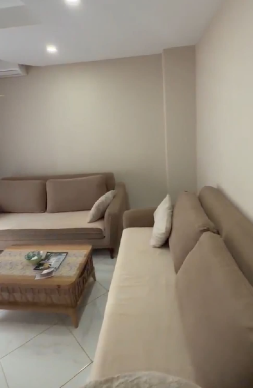 🏡 VENDESI APPARTAMENTO 1+1 – ROYAL PALACE, SHËNGJIN