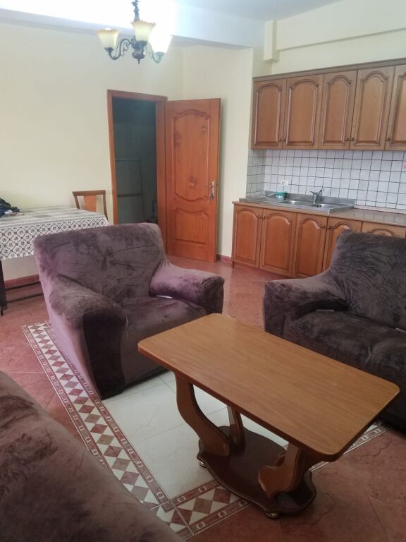 Rent | Apartament 1 + 1 | Ali Demi | 330 €/month
