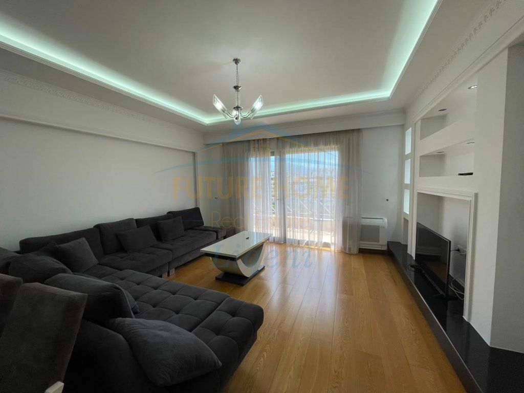 Qera, Apartament 2+1, Kopshti Zoologjik, Tiranë
