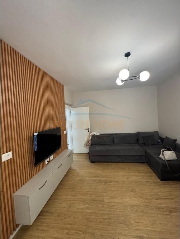 Affitto,Appartamento 1+1,Piazza Willson,Tirana