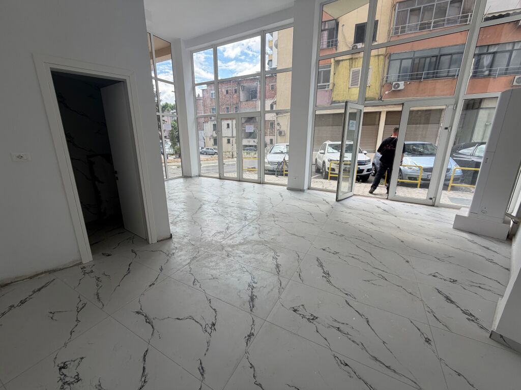 💥Affitto Ambiente Nuovo Mercato 💥