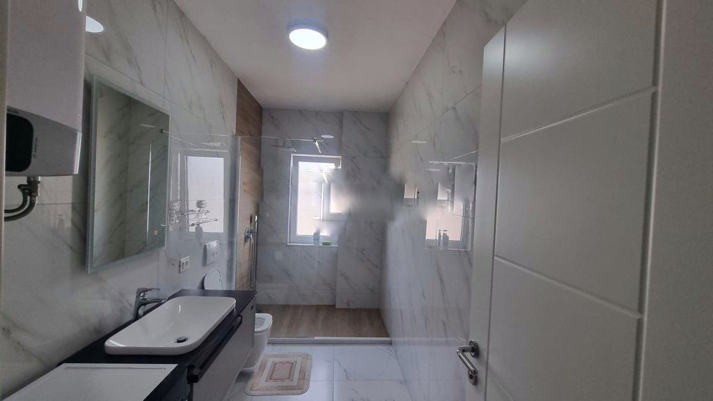 Appartamento 2+1 in Vendita presso l'ex Parco, Tirana! 250.000 €