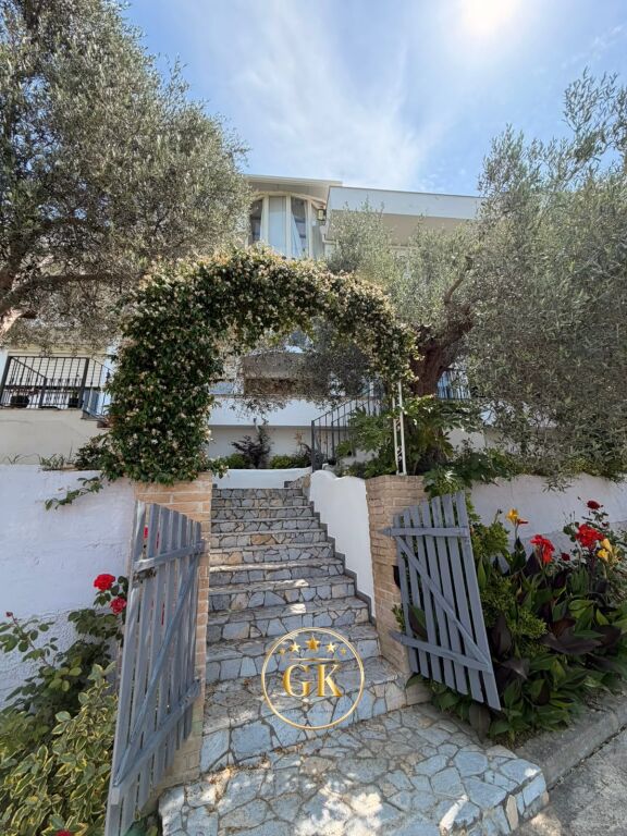 HOTEL FOR RENT KRYEMDHENJ GOLEM
