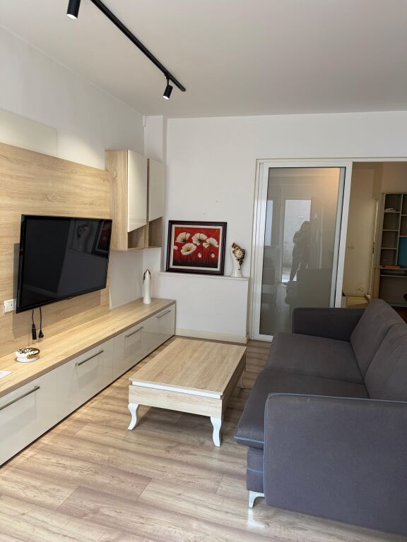 Apartment 1+1 for rent at Barricades Street