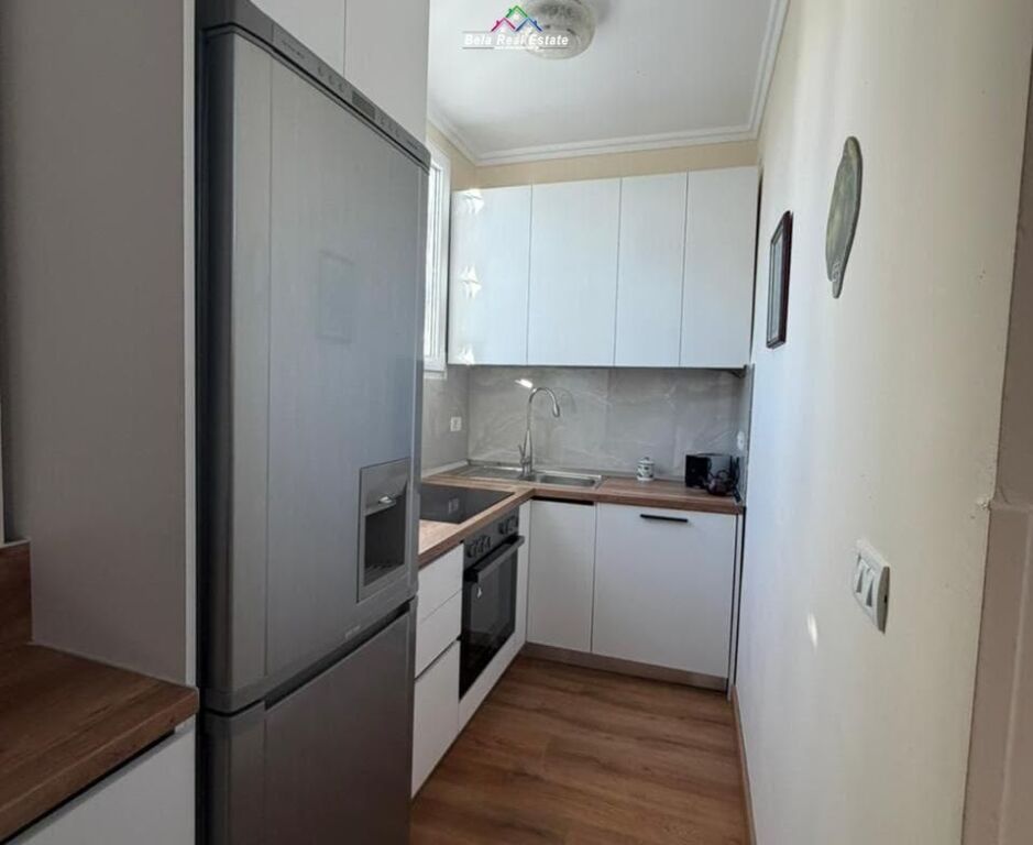 Apartament 2+1 Me Qera Tek Pazari i Ri ( ID B220696) Tirane.