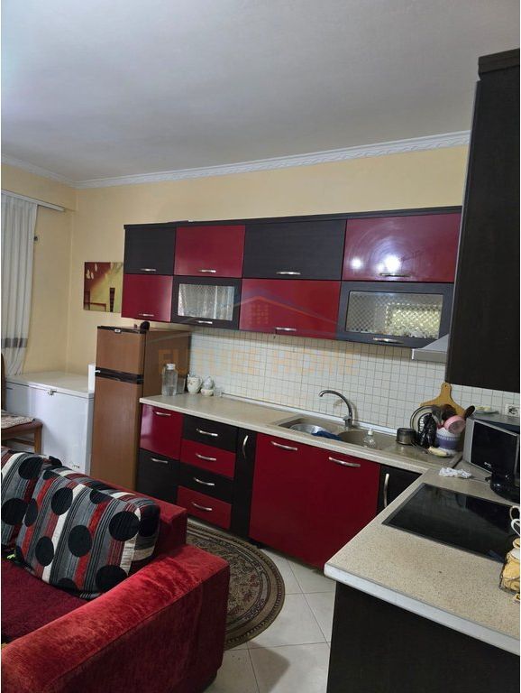 For sale, Apartment 1+1, Yzberisht