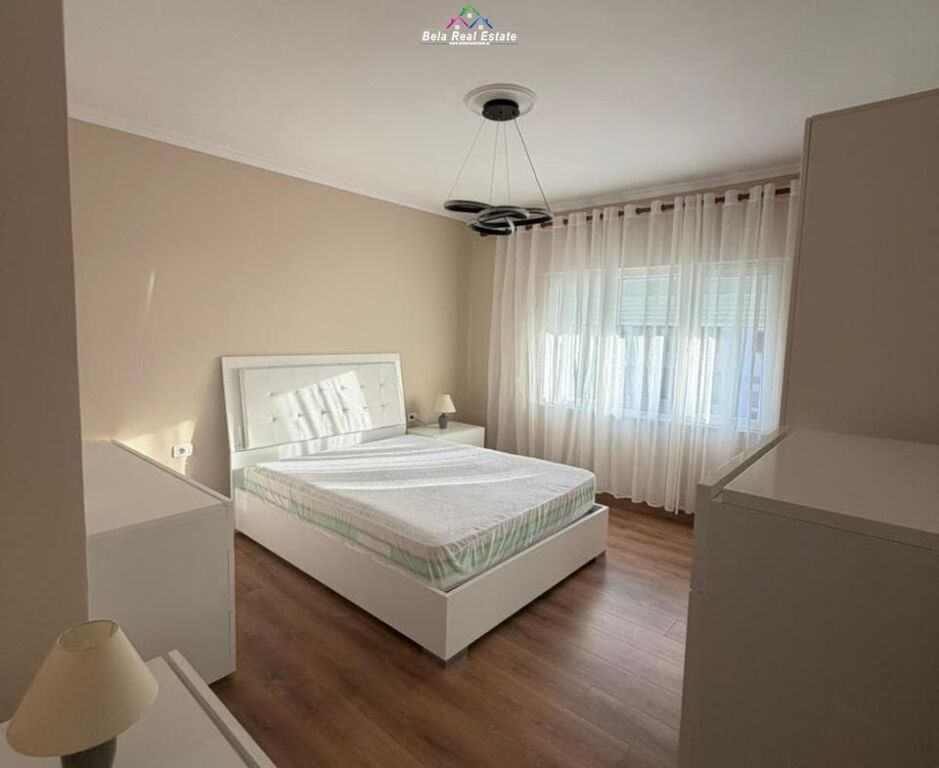 Apartament 2+1 Me Qera Tek Pazari i Ri ( ID B220696) Tirane.